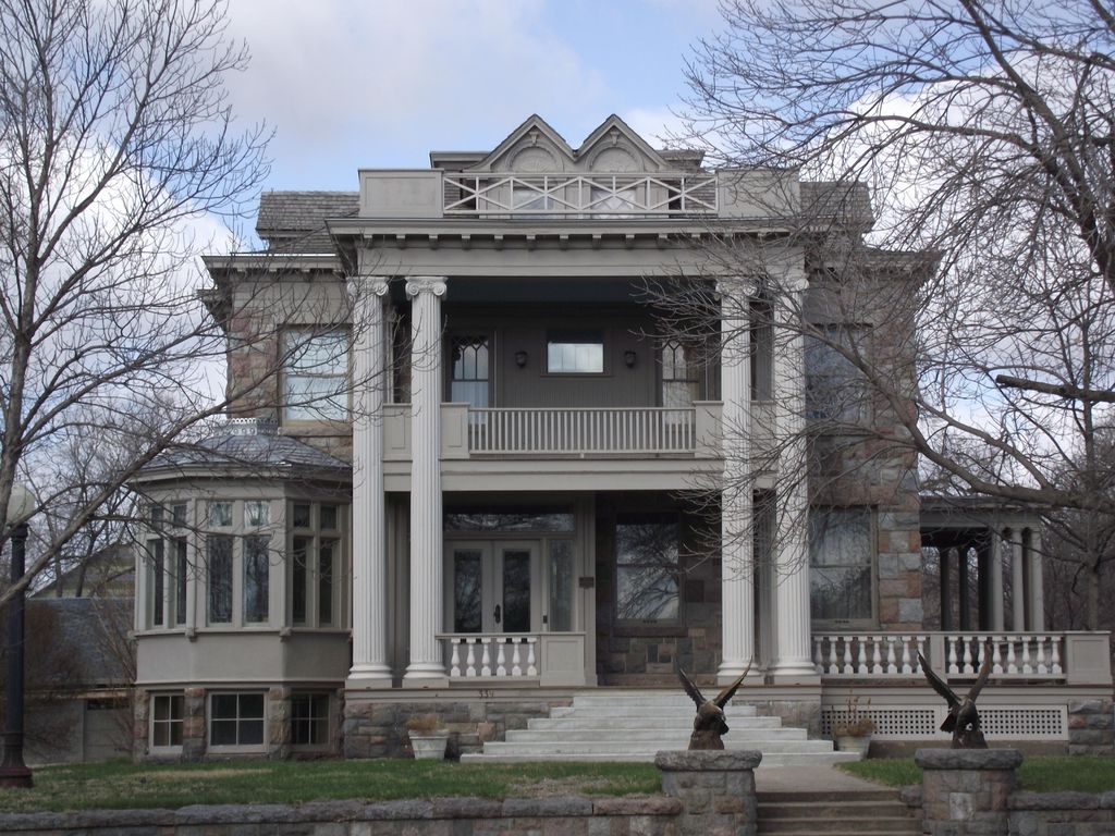 339 N Euclid Ave, Pierre, SD 57501 Trulia