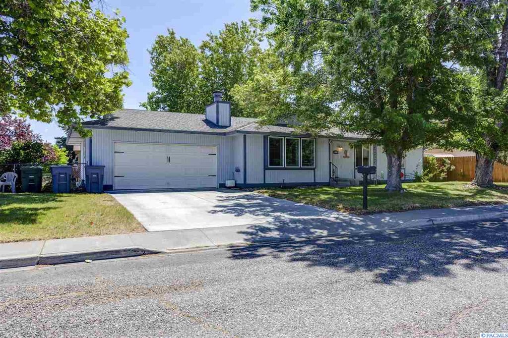 2538 Granada Ct, Richland, WA 99354