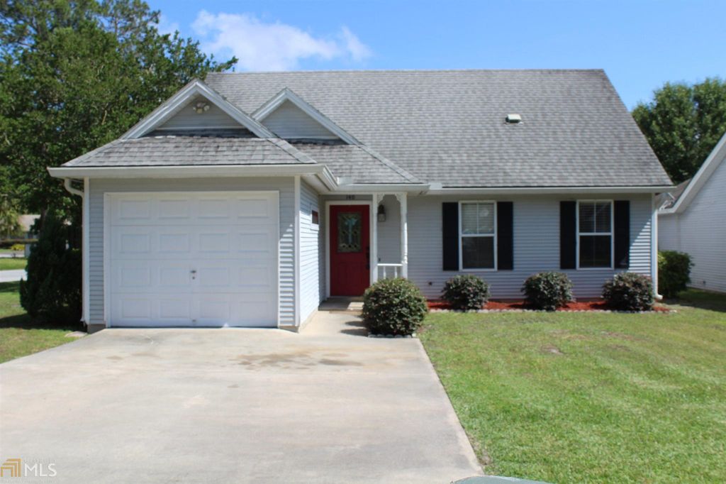 140 Spinnaker Cir, Kingsland, GA 31548
