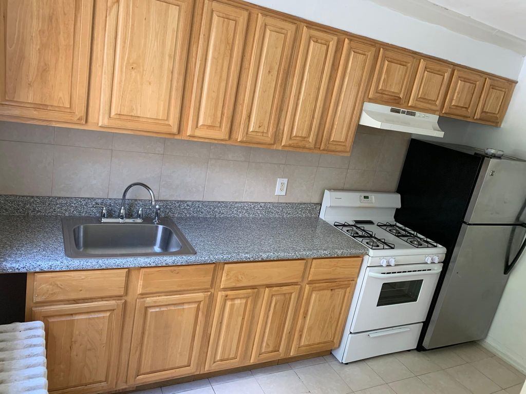 106 Great Kills Rd, Staten Island, NY 1 Bed, 1 Bath Apartment 9