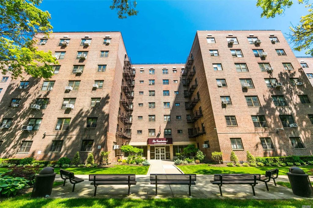 8740 Francis Lewis Blvd 22BB, Queens Village, NY 11427 Trulia