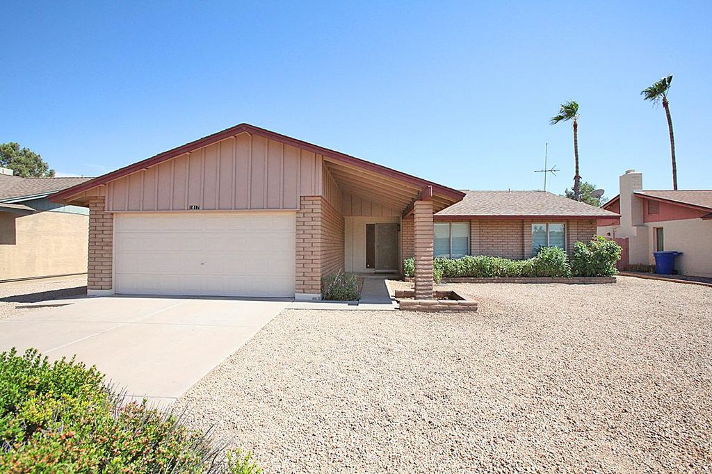 1317 E Chilton Dr, Tempe, AZ 85283