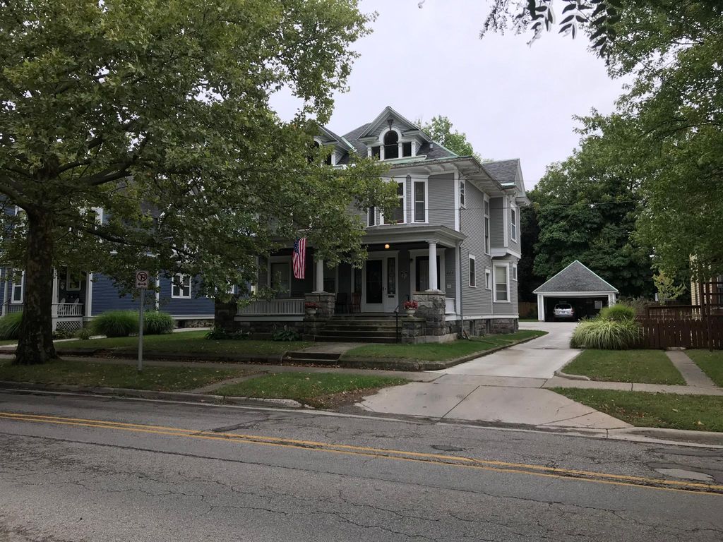 227 College Ave NE 4, Grand Rapids, MI 49503 Trulia