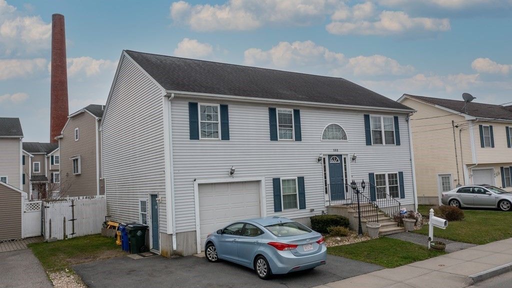 132 Stevens St, Fall River, MA 02721