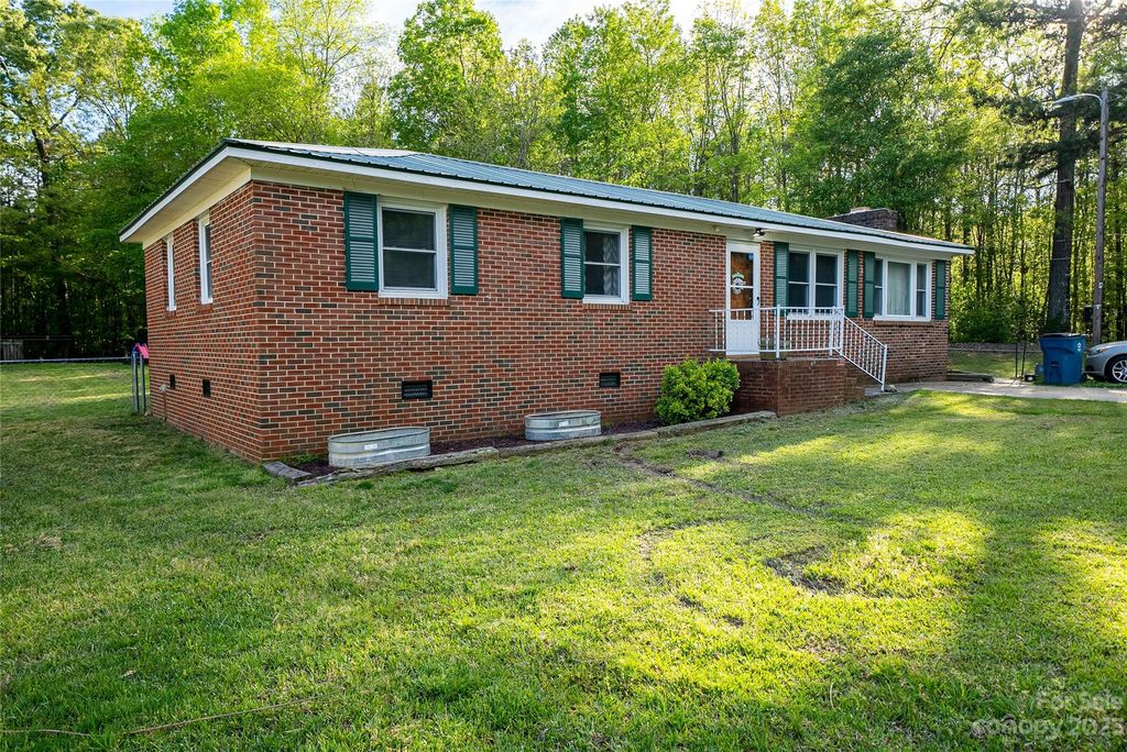 417 Gregg St, Biscoe, NC 27209 Trulia