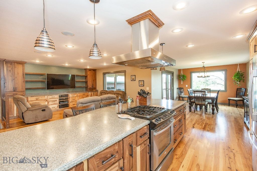407-s-cherry-st-townsend-mt-59644-trulia