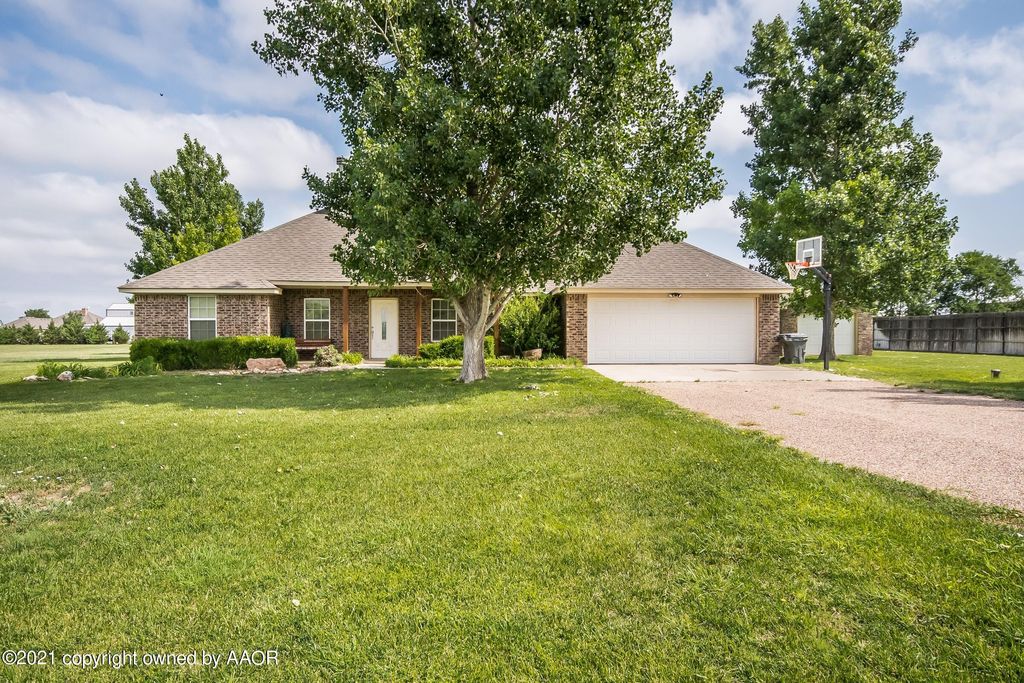 8350 Kemper Rd, Canyon, TX 79015