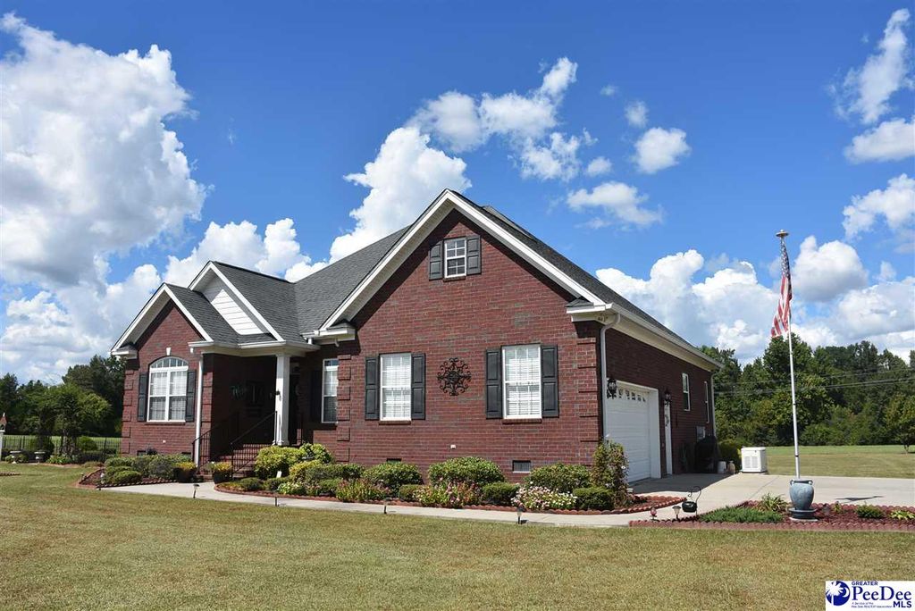 915 Halfmile Ln, Timmonsville, SC 3 Bed, 3 Bath SingleFamily Home