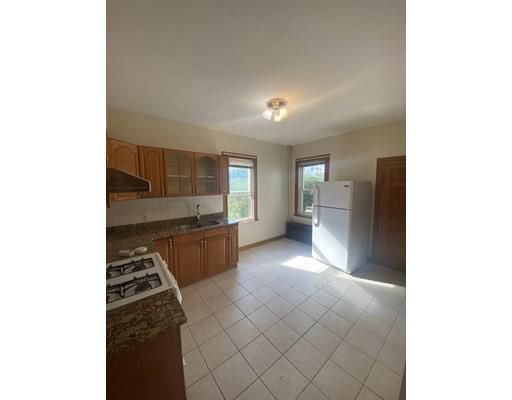 23 Harrison St #1, Somerville, MA 02143