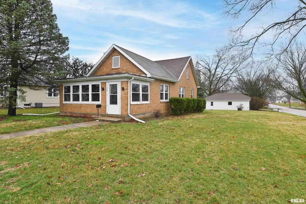 117 N High St, Lacon, IL 61540 Trulia