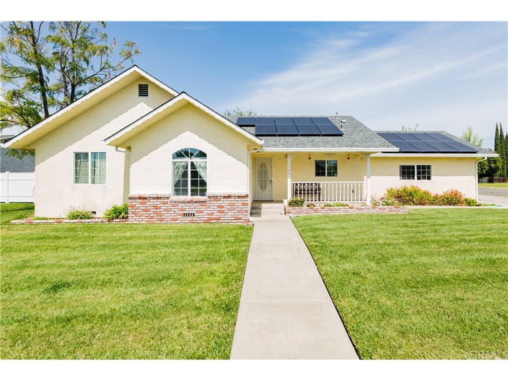 912 W Monterey St, Orland, CA 95963