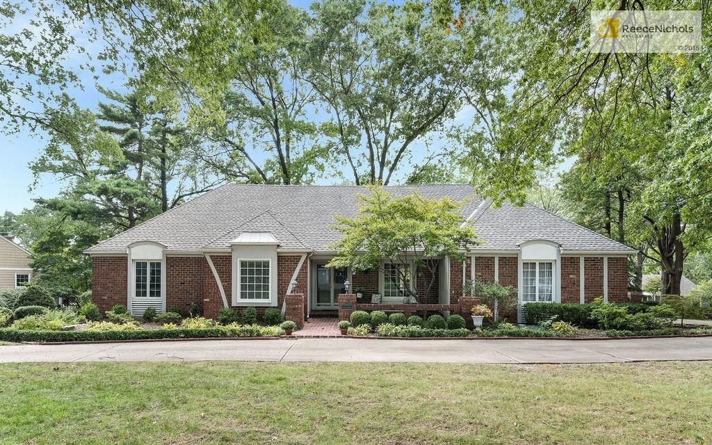 8212 Cherokee Cir, Leawood, KS 66206 Trulia