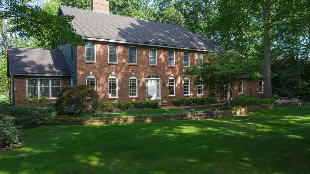 6 E Ridge Rd, Loudonville, NY 12211 4 Bed, 5 Bath SingleFamily Home
