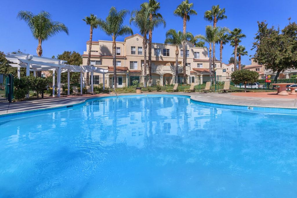 River Ranch Townhomes & Apartments Santa Clarita, CA Trulia