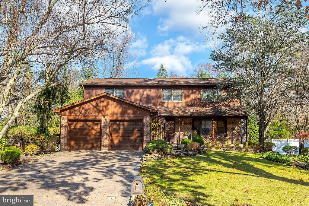 109 Charlann Cir, Cherry Hill, NJ 08003