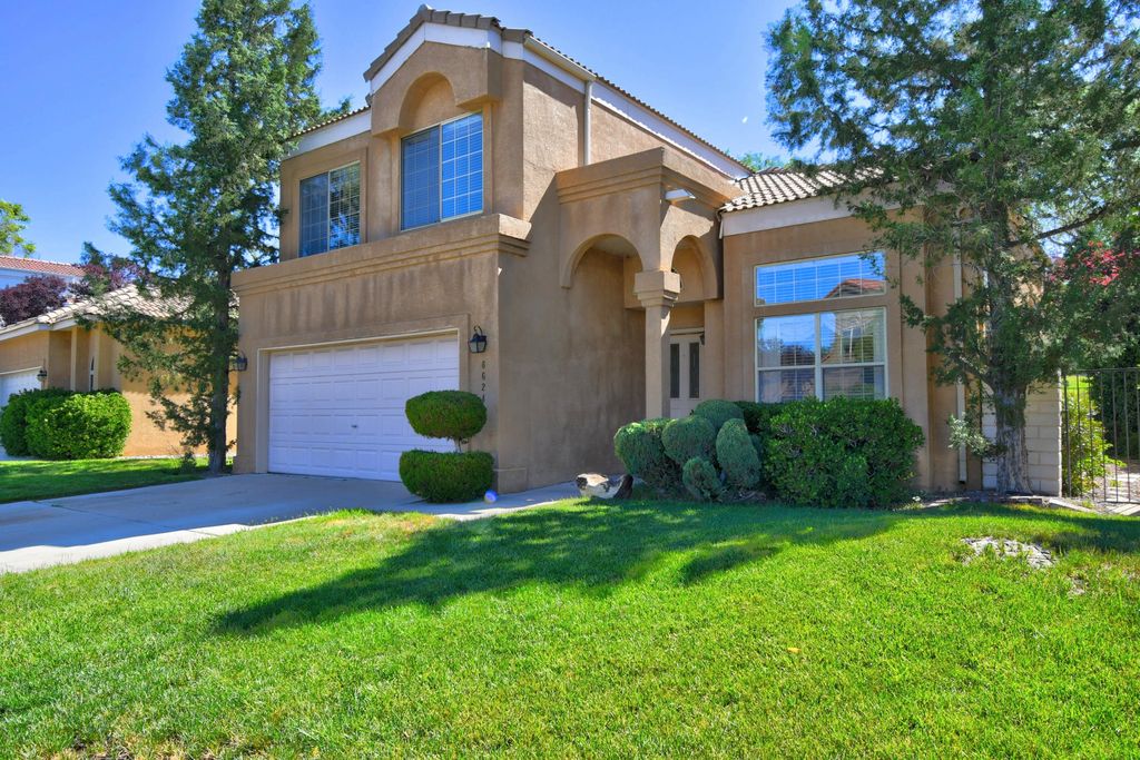 6624 Cypress Point Way NE, Albuquerque, NM 87111
