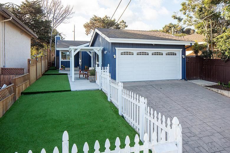 20 Del Robles Ave, Monterey, CA 93940