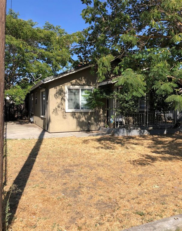 1550 Hiawatha Ave, Stockton, CA 95205