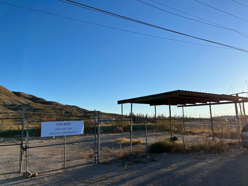 875 McNutt Rd, Sunland Park, NM 88063 MLS