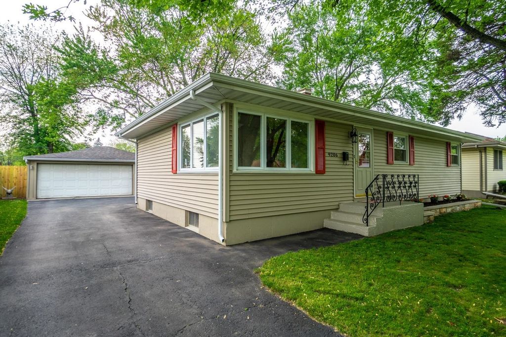 9206 Highland Pl, Highland, IN 46322 Trulia