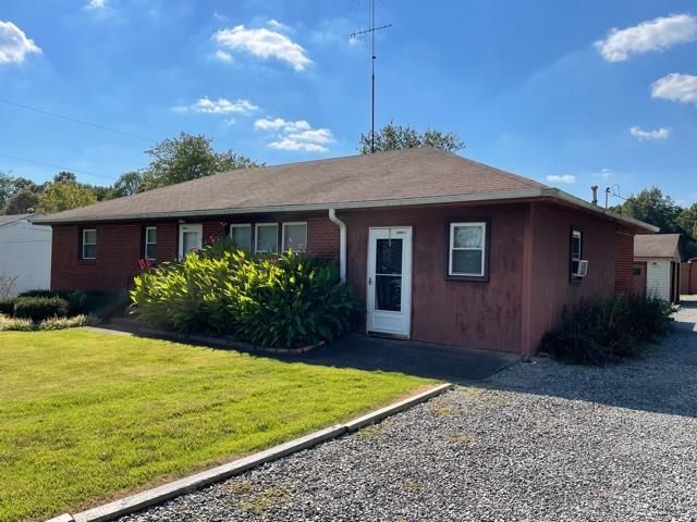 845 State Route 171, Greenville, KY 42345