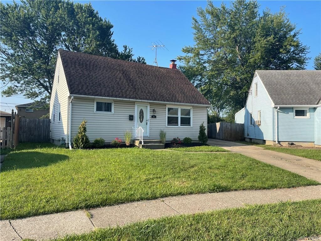 85 Harris Ct, Cheektowaga, NY 14225