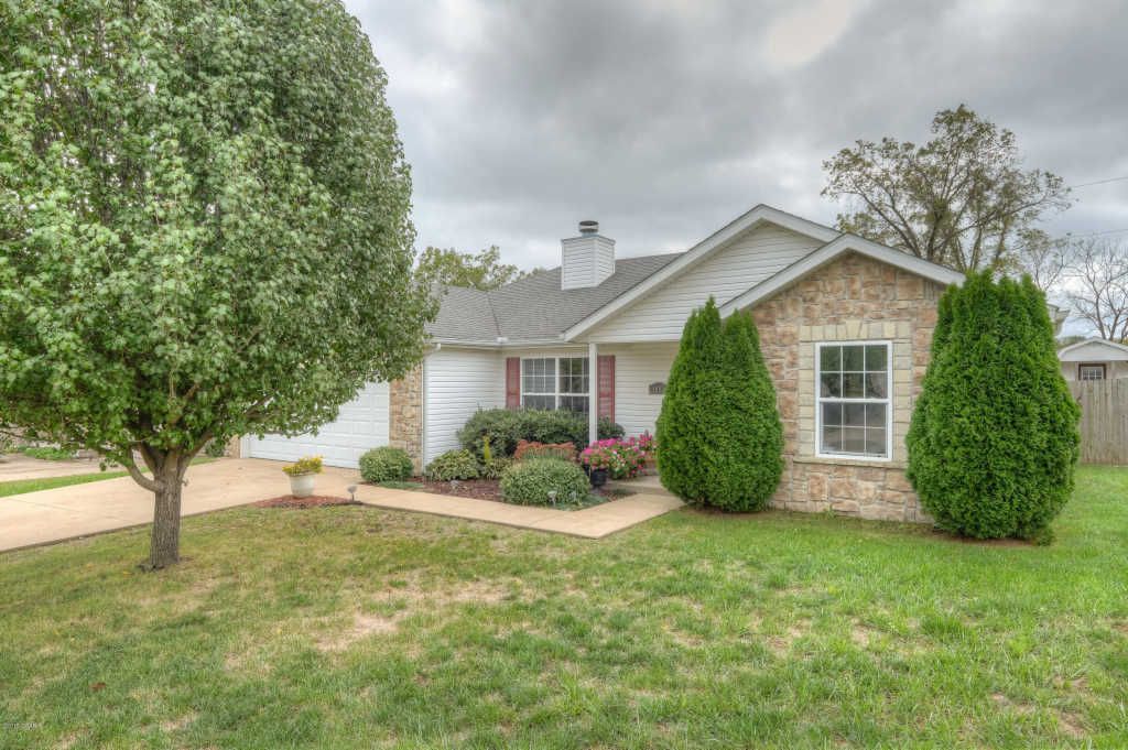 1002 Linden St, b City, MO 64870 Trulia