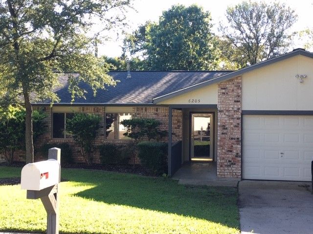 6205 Sun Vista Dr, Austin, TX 78749