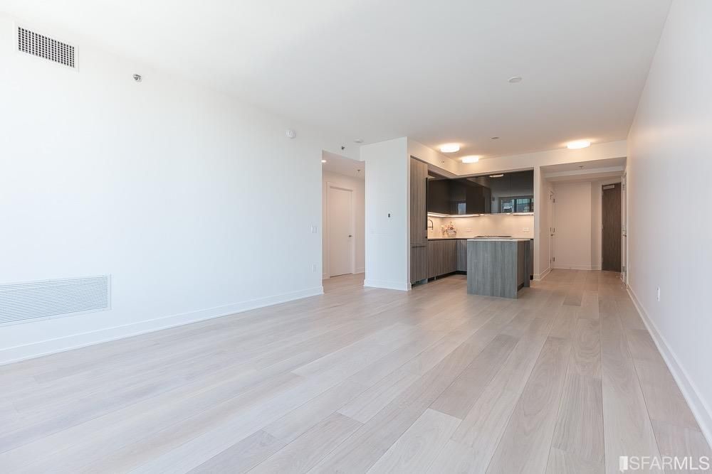 201 Folsom St #23D, San Francisco, CA 94105