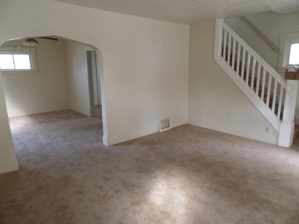 1411 Struble Ave NE, Canton, OH 44705