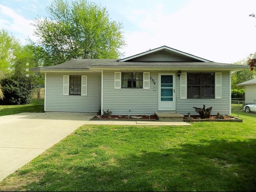 2324 E  Atlantic St, Springfield, MO 65803