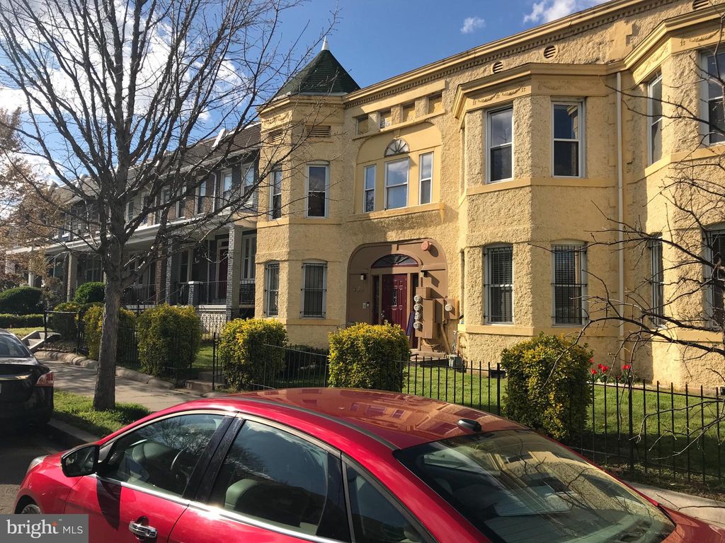 336 Adams St NE #D, Washington, DC 20002