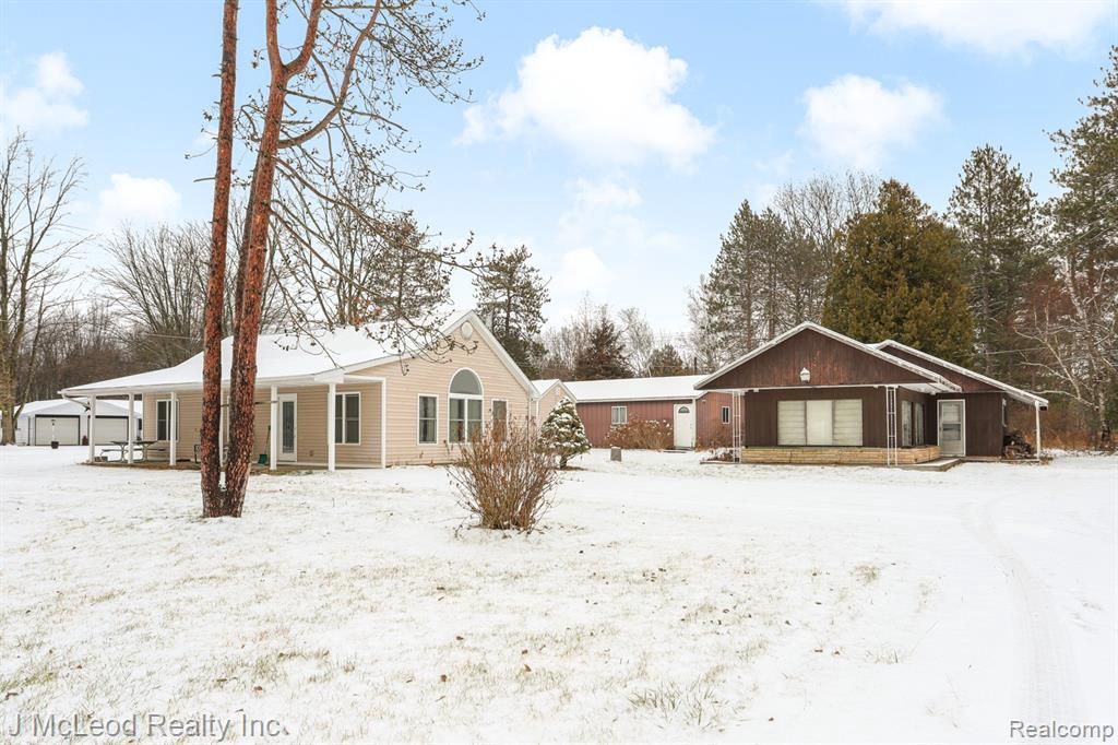 6755 State Rd, Millington, MI 48746 3 Bed, 3 Bath SingleFamily Home