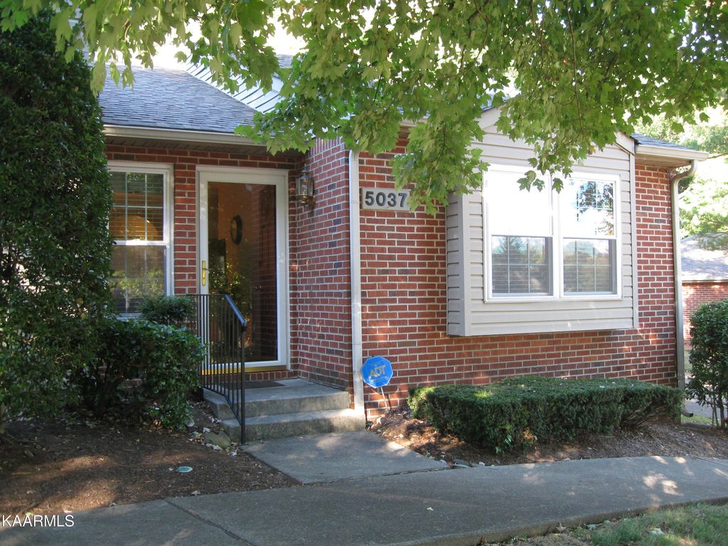 5037 Griffins Gate Ln, Knoxville, TN 37912 Trulia