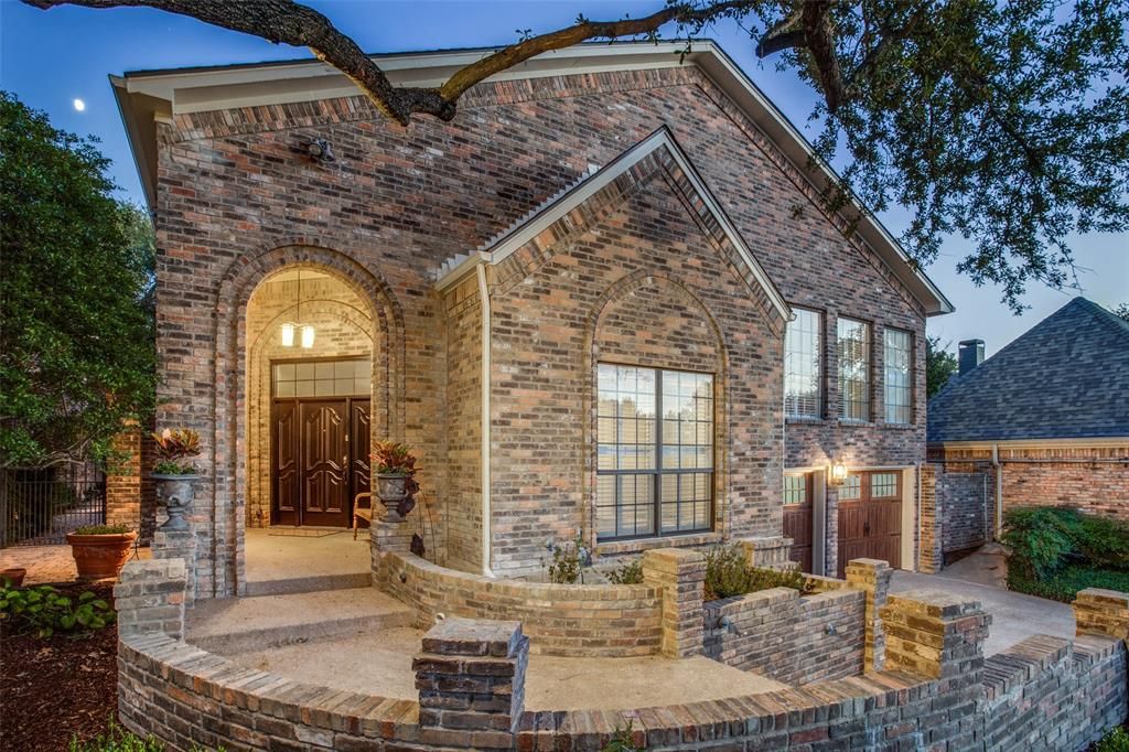 16119 Chalfont Cir, Dallas, TX 75248