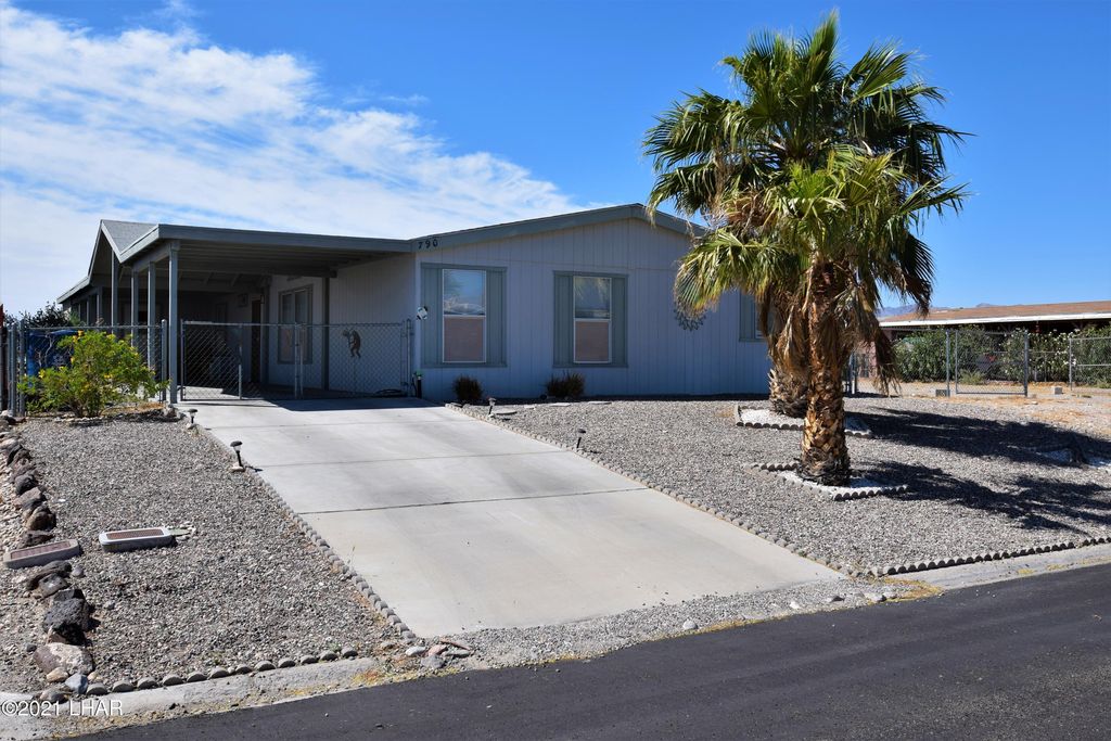 790 Citrus St, Bullhead City, AZ 3 Bed, 2 Bath Single 790 Citrus St, Bullhead City, AZ 3 Bed, 2 Bath Single
