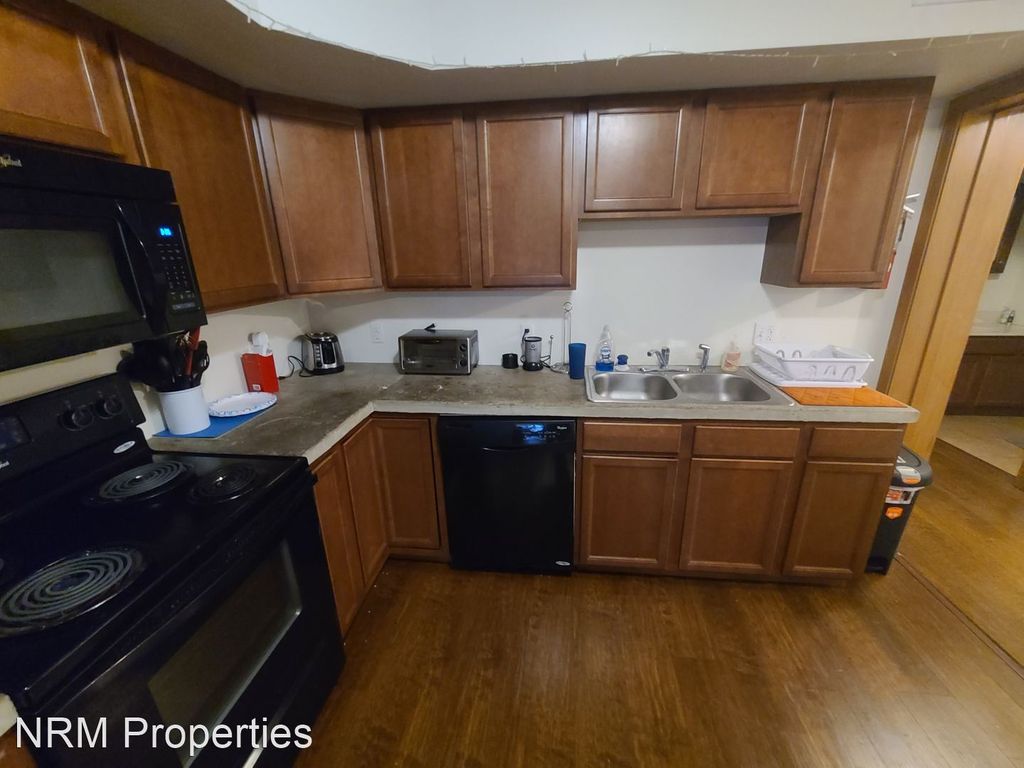 519 Zulema St, Pittsburgh, PA 15213