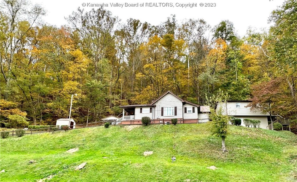 2709 Sissonville Dr, Charleston, WV 25312 Trulia
