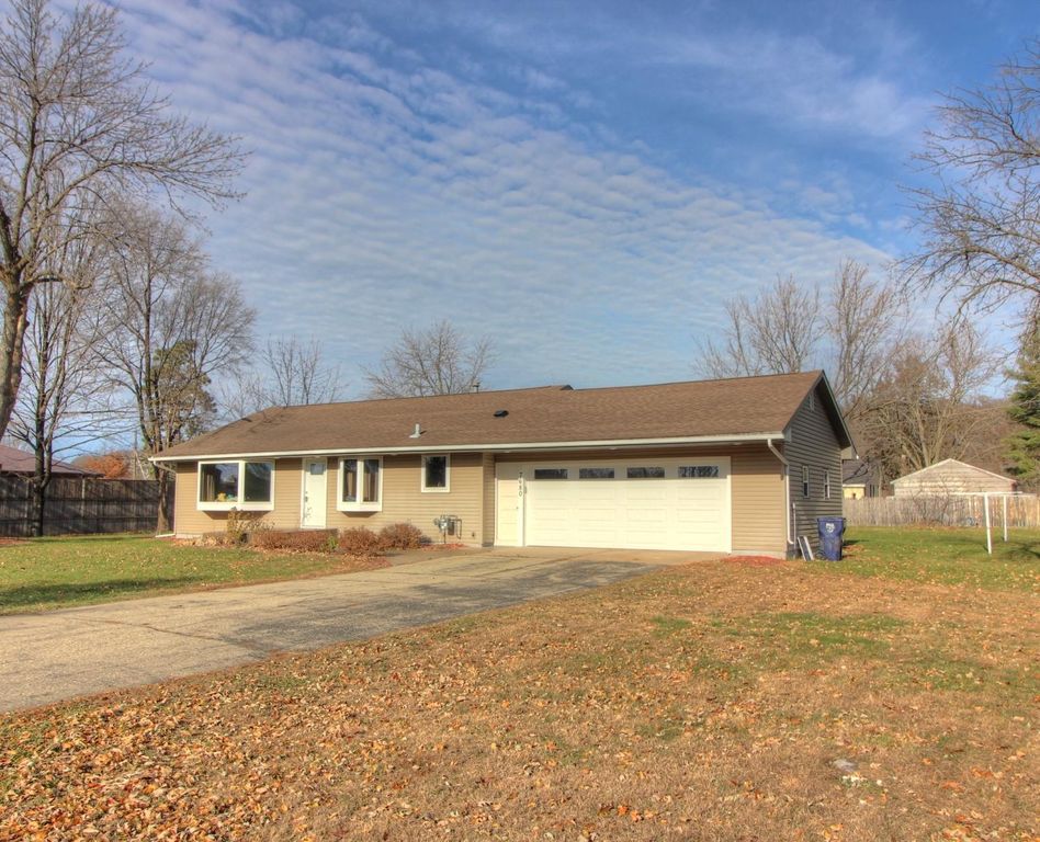 W7680 165th Ave, Hager City, WI 54014