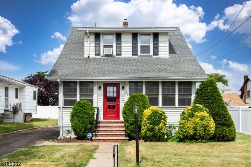 200 Burlington, Paterson, NJ 07502 Trulia