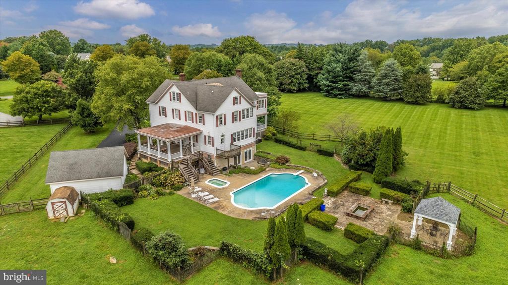 11808 Morning Star Dr, Germantown, MD 20876