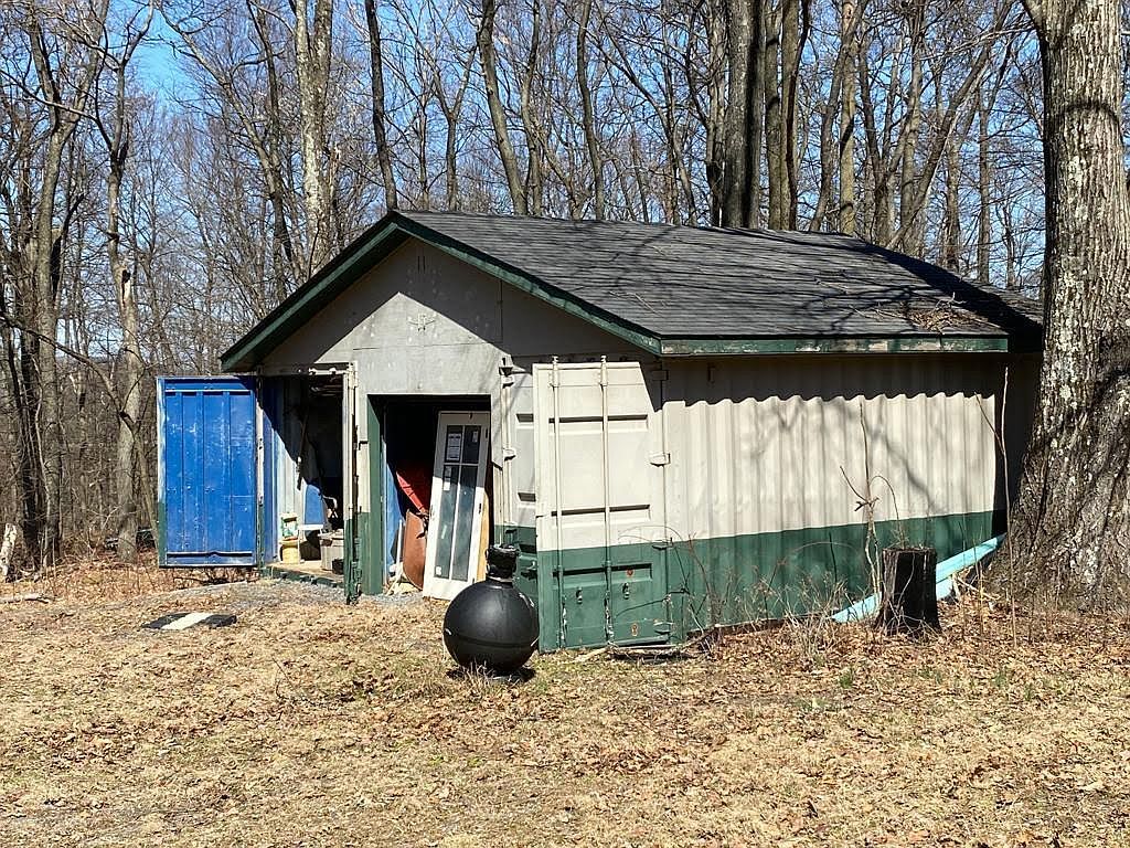 14429 Old Catoctin Rd, Smithsburg, MD 21783
