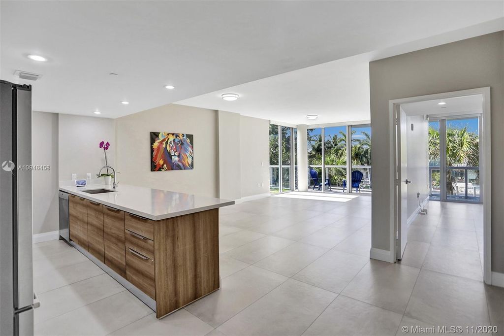 9940 W Bay Harbor Dr #3G, Miami Beach, FL 33154