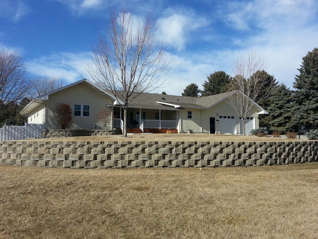 601 W 7th St, Miller, SD 57362 Trulia