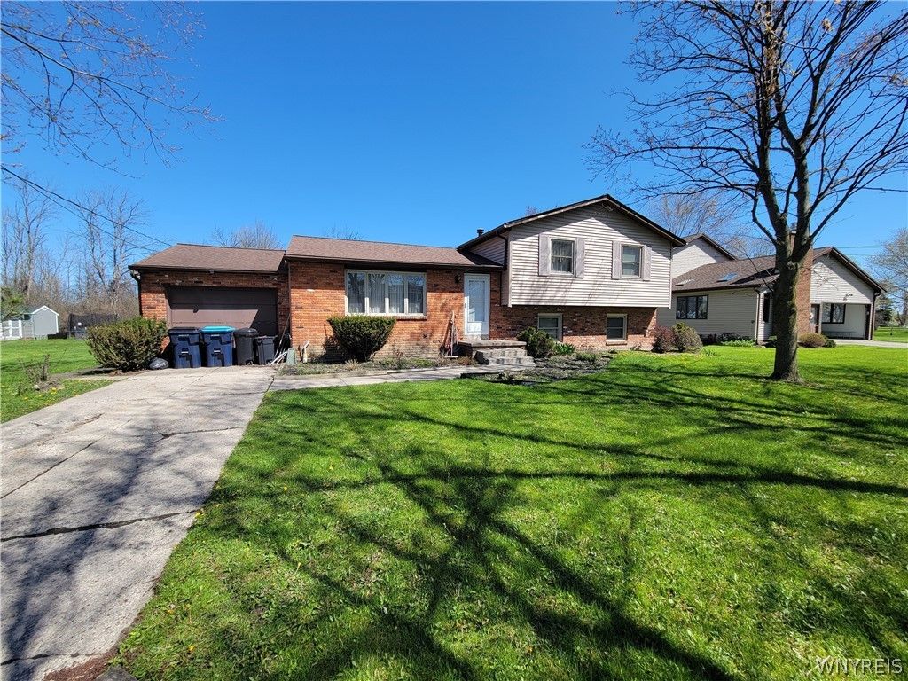 1897 Bedell Rd, Grand Island, NY 14072 SingleFamily Home for Sale