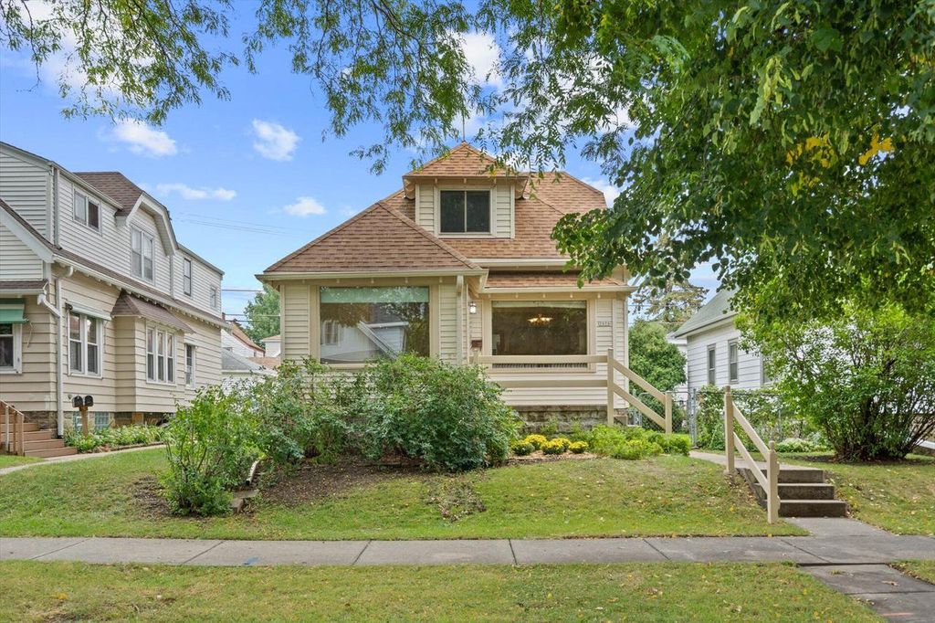 1616 S 56th St, West Milwaukee, WI 53214