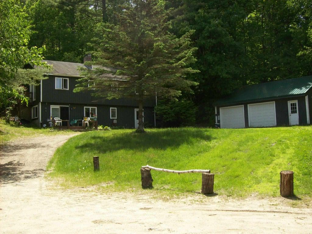 23 Governors Road, Sanbornville, NH 03872
