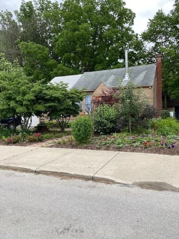 2411 Juliette Ave, Fort Wayne, IN 46802