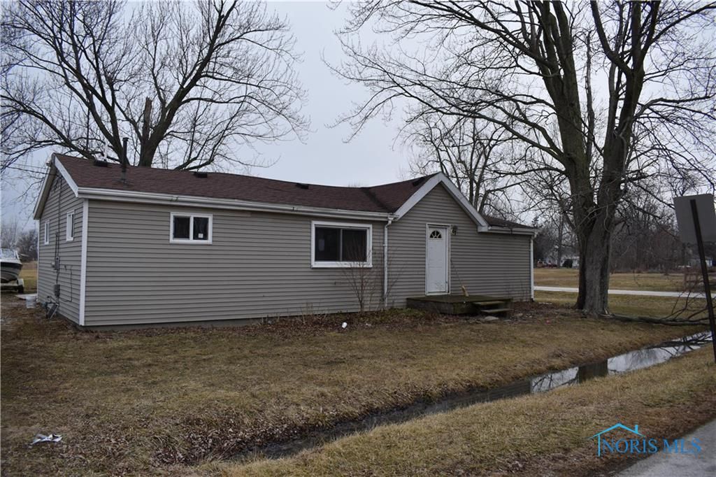 11940 Reubens St, Curtice, OH 43412 2 Bed, 1 Bath SingleFamily Home MLS 6051076 4 Photos
