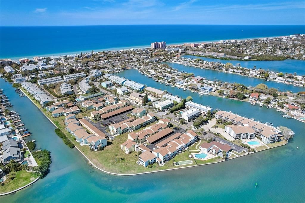 1 Windrush Blvd 88, Indian Rocks Beach, FL 33785 MLS T3507690 Trulia